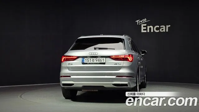 Audi Q3 2020 thumb 4