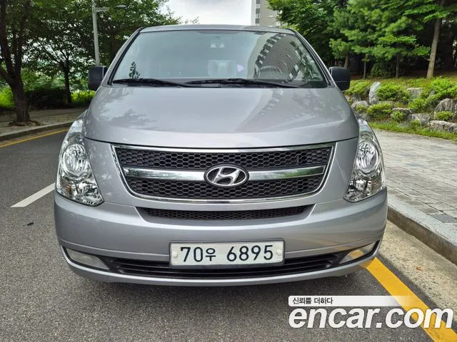 Hyundai Starex 2014 thumb 2