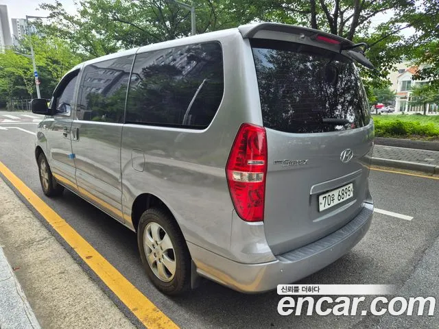 Hyundai Starex 2014 thumb 4
