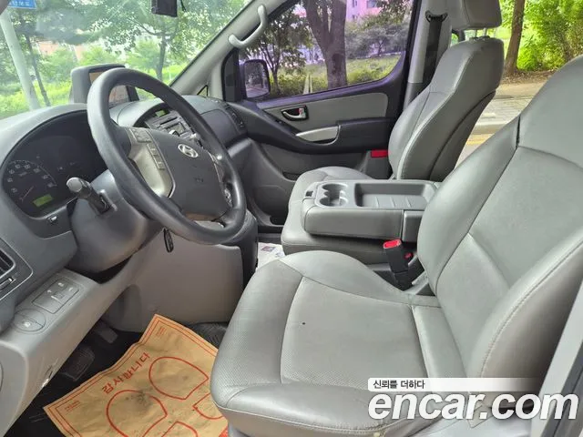 Hyundai Starex 2014 thumb 10