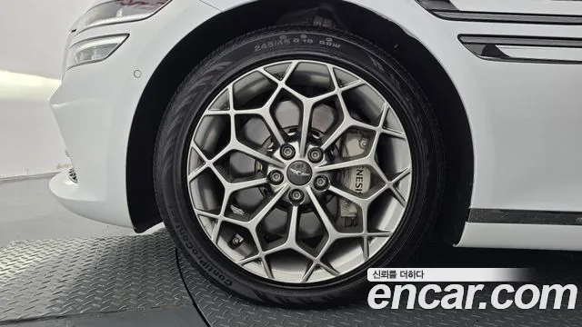 Genesis G80 2022 thumb 4