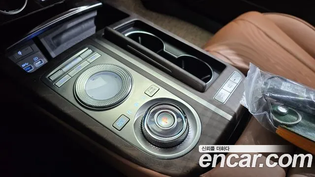Genesis G80 2022 thumb 8
