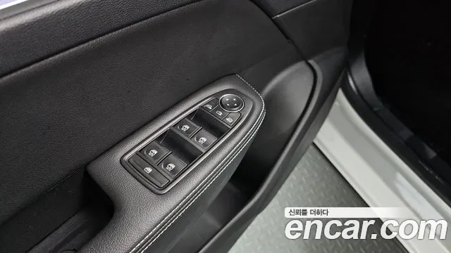 Renault-KoreaSamsung Arkana 2022 thumb 12