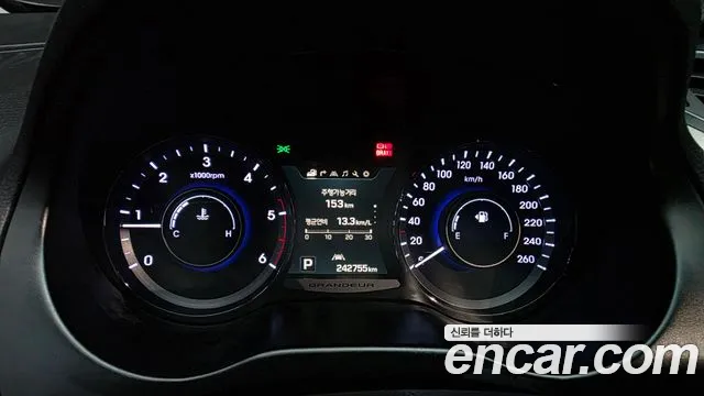 Hyundai Grandeur 2015 thumb 8