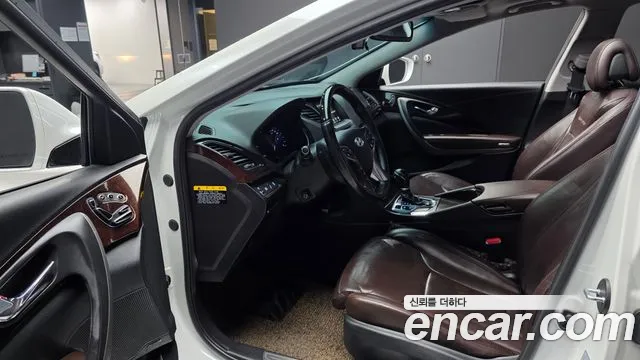 Hyundai Grandeur 2015 thumb 10
