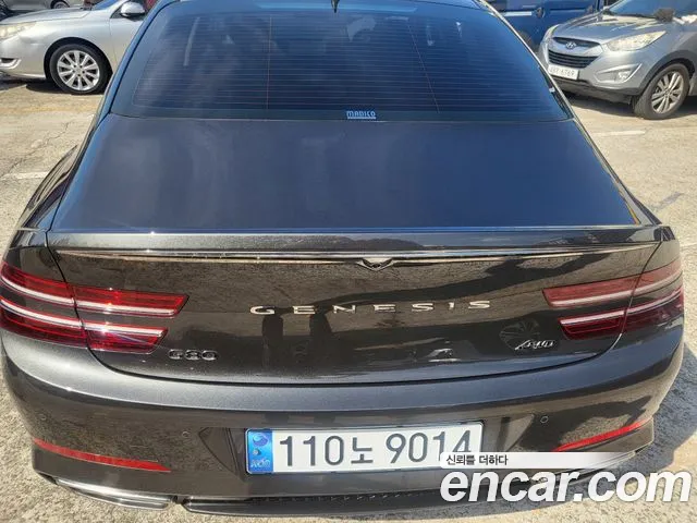 Genesis G80 2022 thumb 4