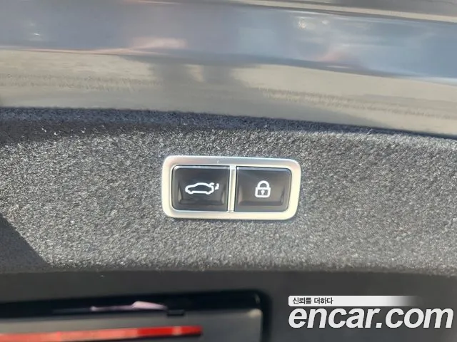 Genesis G80 2022 thumb 6