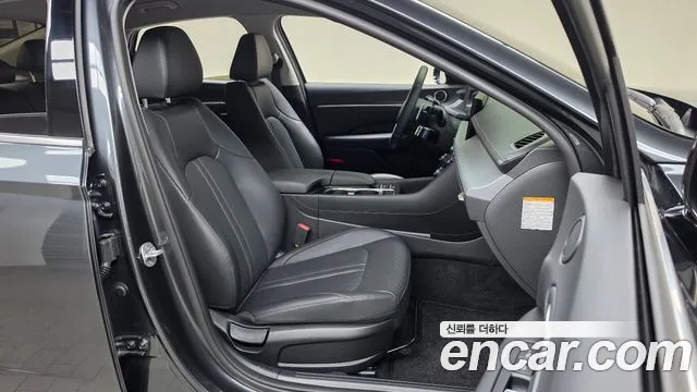 Hyundai Sonata 2025 thumb 10