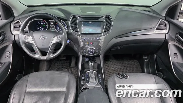 Hyundai Santa Fe 2015 thumb 6