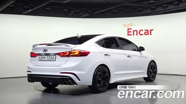 Hyundai Avante 2017 thumb 2