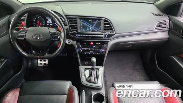 Hyundai Avante 2017 thumb 7