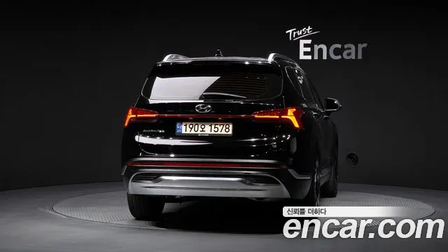 Hyundai Santa Fe 2021 thumb 4