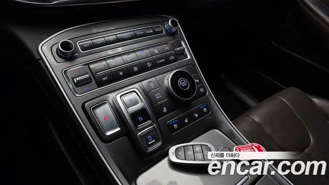 Hyundai Santa Fe 2021 thumb 8