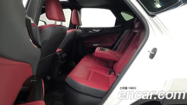 Lexus NX 2025 thumb 12