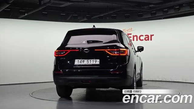 Renault-KoreaSamsung Koleos 2018 thumb 4