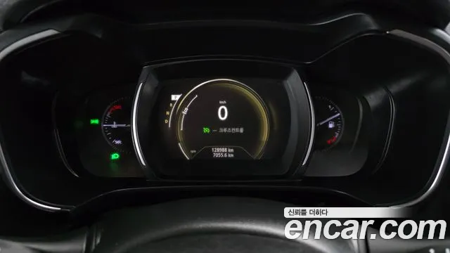 Renault-KoreaSamsung Koleos 2018 thumb 8
