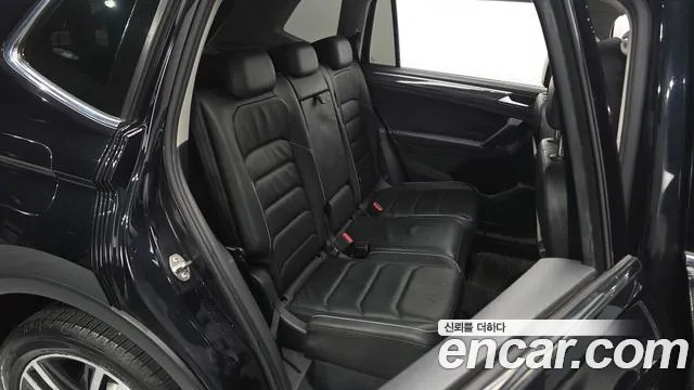Volkswagen Tiguan 2018 thumb 12