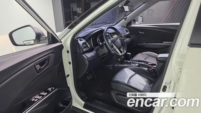 KG_Mobility_Ssangyong TIBOLI 2018 thumb 10