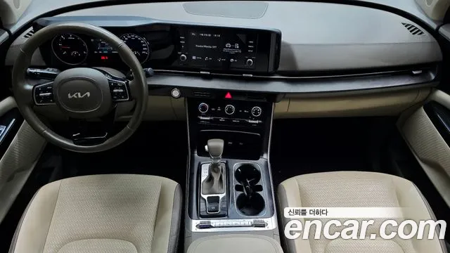 Kia Carnival 2021 thumb 7