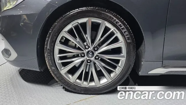 Hyundai Grandeur 2017 thumb 5
