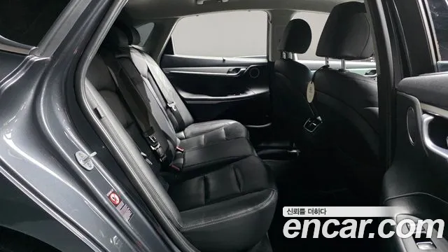Hyundai Grandeur 2017 thumb 11
