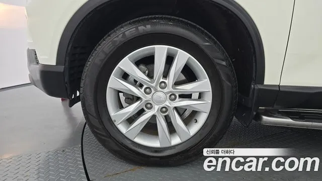 KG_Mobility_Ssangyong Rexton 2019 thumb 5