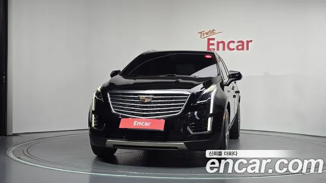 Cadillac XT5 2017 thumb 3