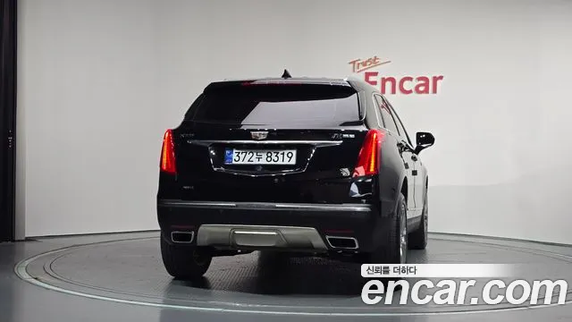 Cadillac XT5 2017 thumb 4