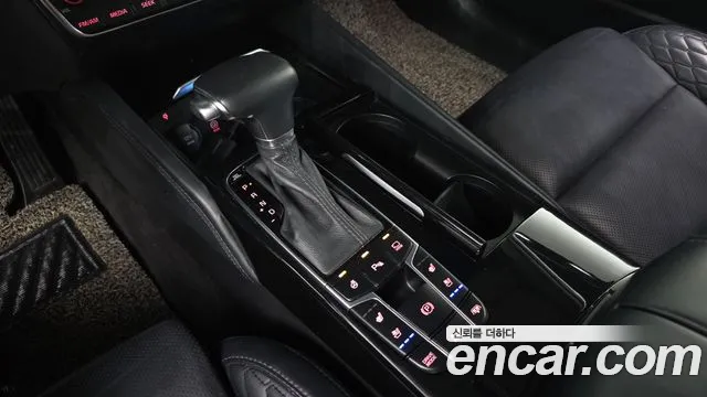 Kia K7 2016 thumb 9