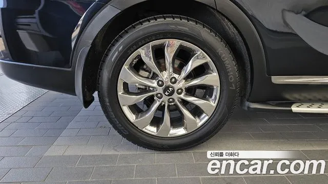 Kia Sorento 2017 thumb 5