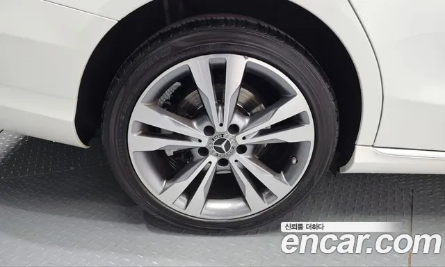 Mercedes-Benz C-Класс 2019 thumb 4