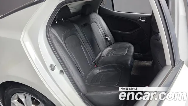 Kia K5 2013 thumb 11