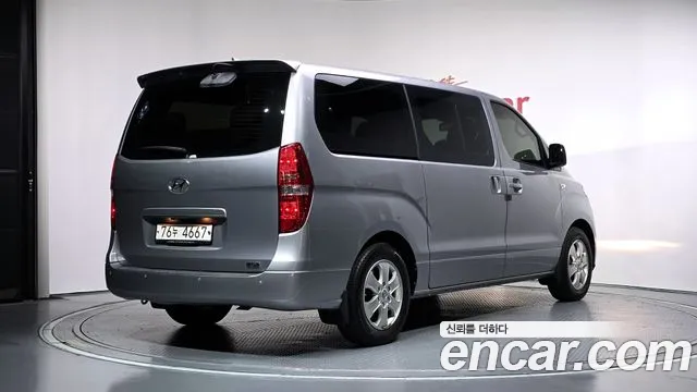 Hyundai Starex 2020 thumb 2