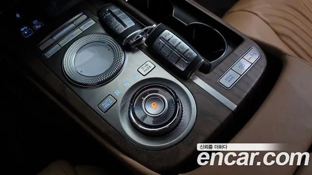 Genesis G80 2022 thumb 9