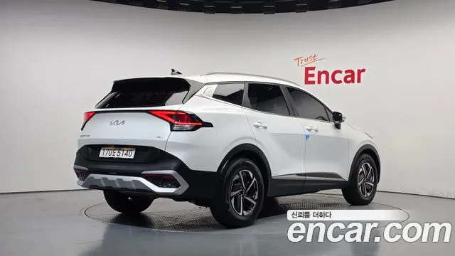 Kia Sportage 2022 thumb 2