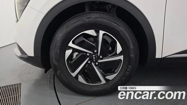 Kia Sportage 2022 thumb 5