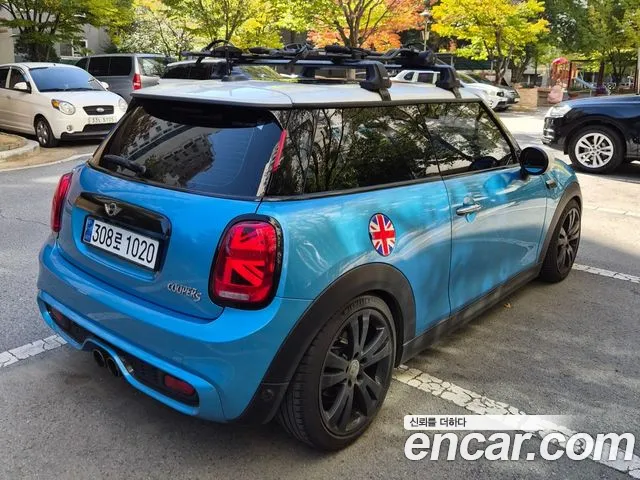 MINI Hatch 2015 thumb 2