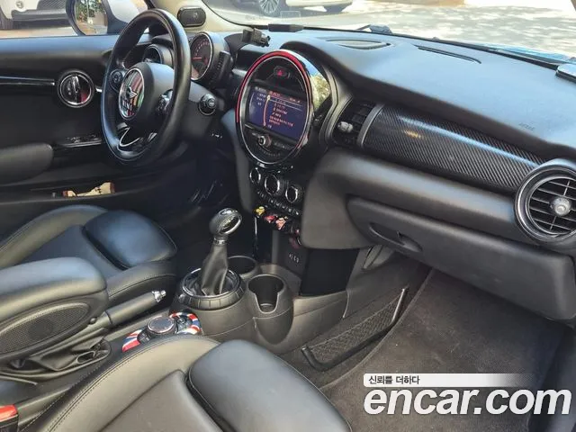 MINI Hatch 2015 thumb 7