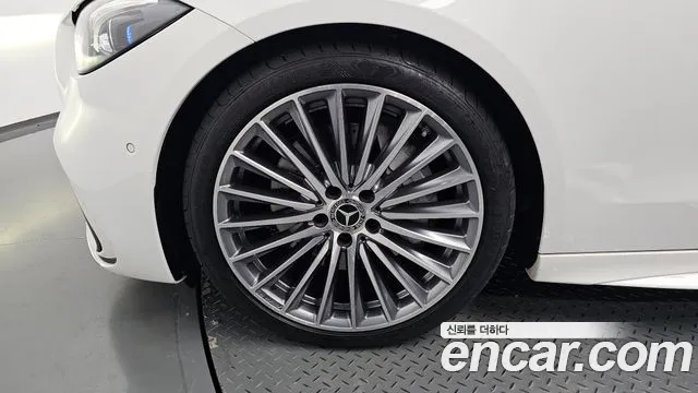 Mercedes-Benz C-Класс 2023 thumb 4