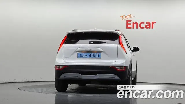 Kia Niro 2022 thumb 4