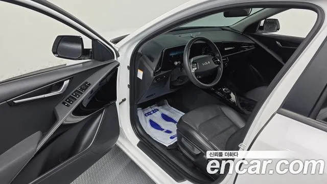 Kia Niro 2022 thumb 10