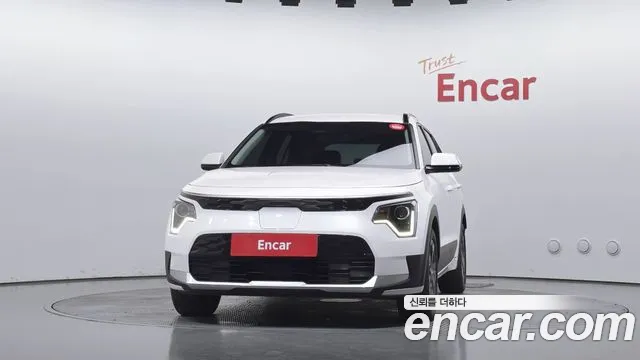 Kia Niro 2022 thumb 3