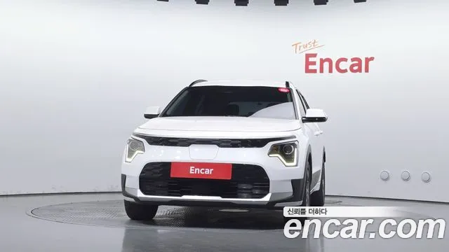 Kia Niro 2022 thumb 3