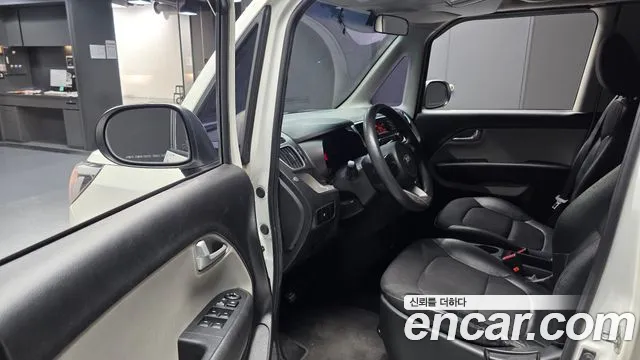 Kia Ray 2018 thumb 10