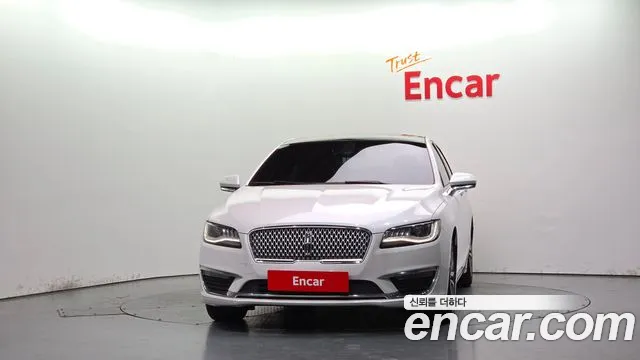 Lincoln MKZ 2018 thumb 3