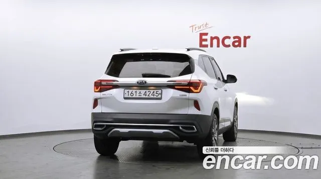 Kia Seltos 2020 thumb 4