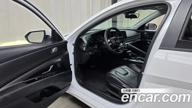Hyundai Avante 2023 thumb 9
