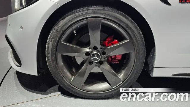 Mercedes-Benz C-Класс 2015 thumb 5