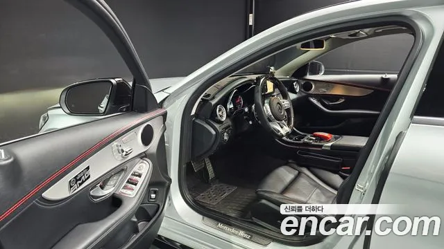 Mercedes-Benz C-Класс 2015 thumb 10