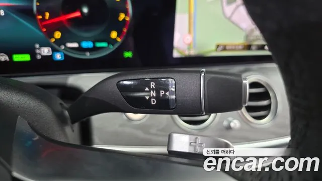 Mercedes-Benz E-Класс 2023 thumb 9